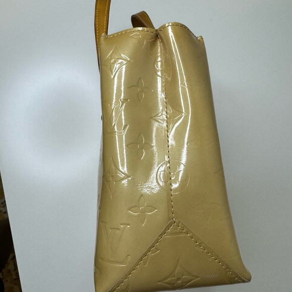 Pre Loved Louis Vuitton Monogram Vernis Reade PM - Picture 9 of 17